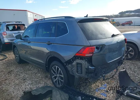 2019 Volkswagen Tiguan 2.0T Se/2.0T Sel/2.0T Sel R-Line/2.0T Sel R-Line Black from USA, damaged, VIN 3VV2B7AXXKM067486